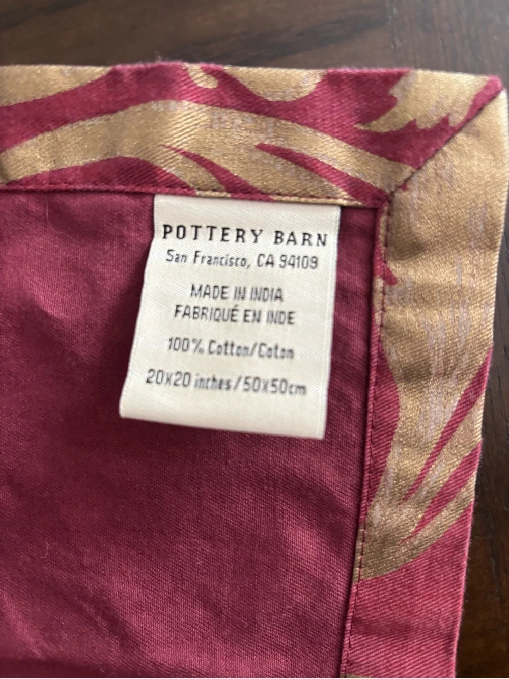 Pottery Barn Set of 6 Red Burgundy Gold Cotton Cloth Dinner Napkins 20